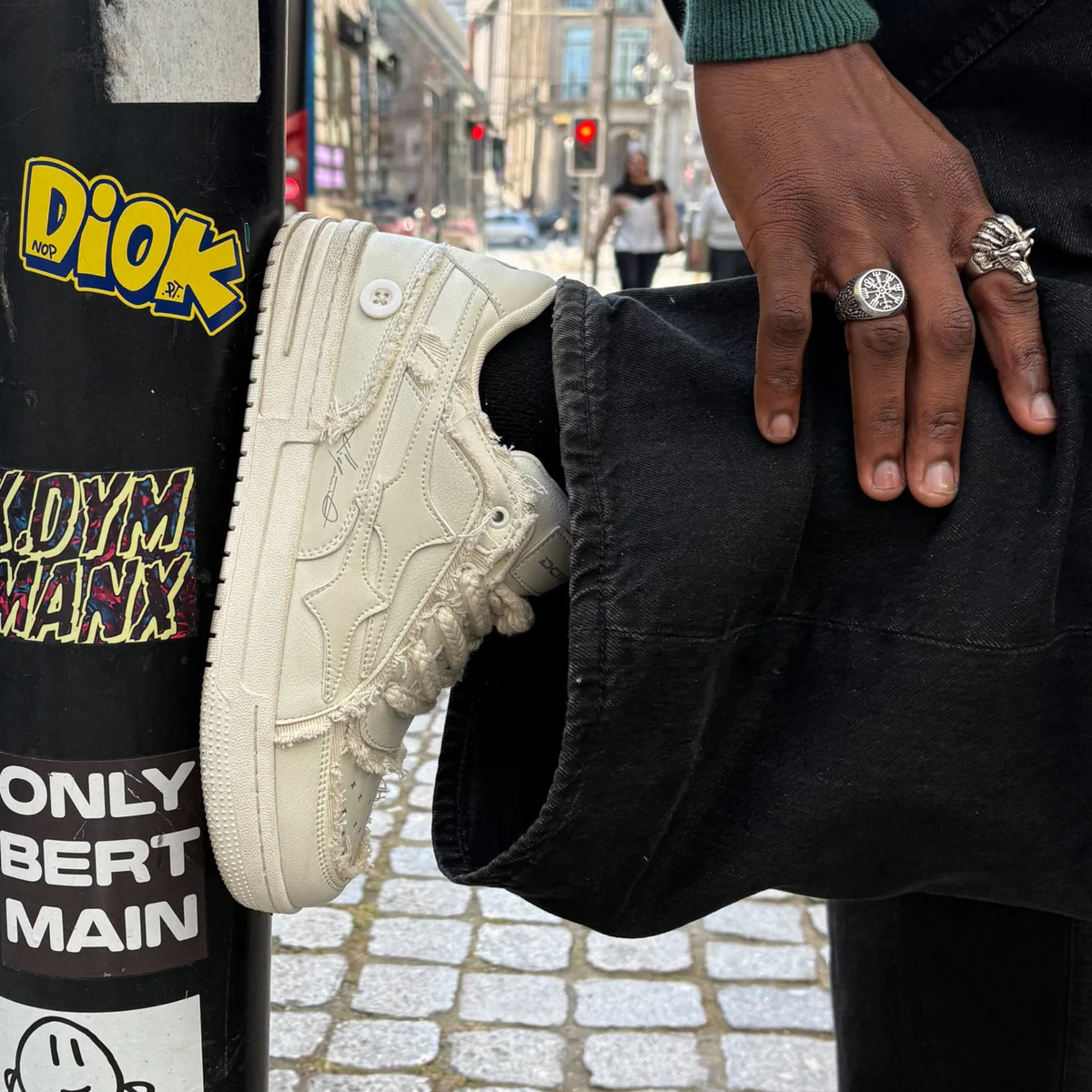 Pheuw® Dream Low-Top Sneakers — White — sneakers fit shot